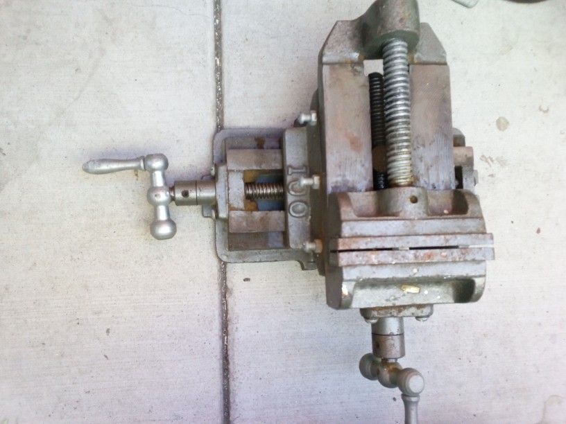 Jacob 75 Cross Slide Vise, also known as a compound vise.