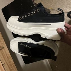 Size 9 To Small For Me Trades Or Cash