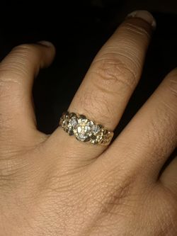 Gold nugget ring