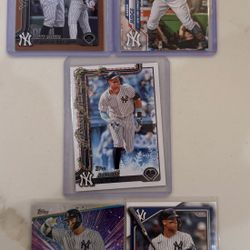 2025 Topps Update Series Gold Aaron Judge New York Yankees /2025 + 4 Inserts NM