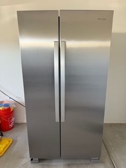 Whirlpool Side-by-Side Stainless Steel Refrigerator 36in 25.1 Cu Ft