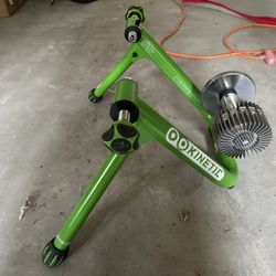 Kinetic Bike Trainer 