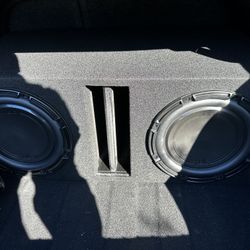 Polk 10’’ In Subs With Box 