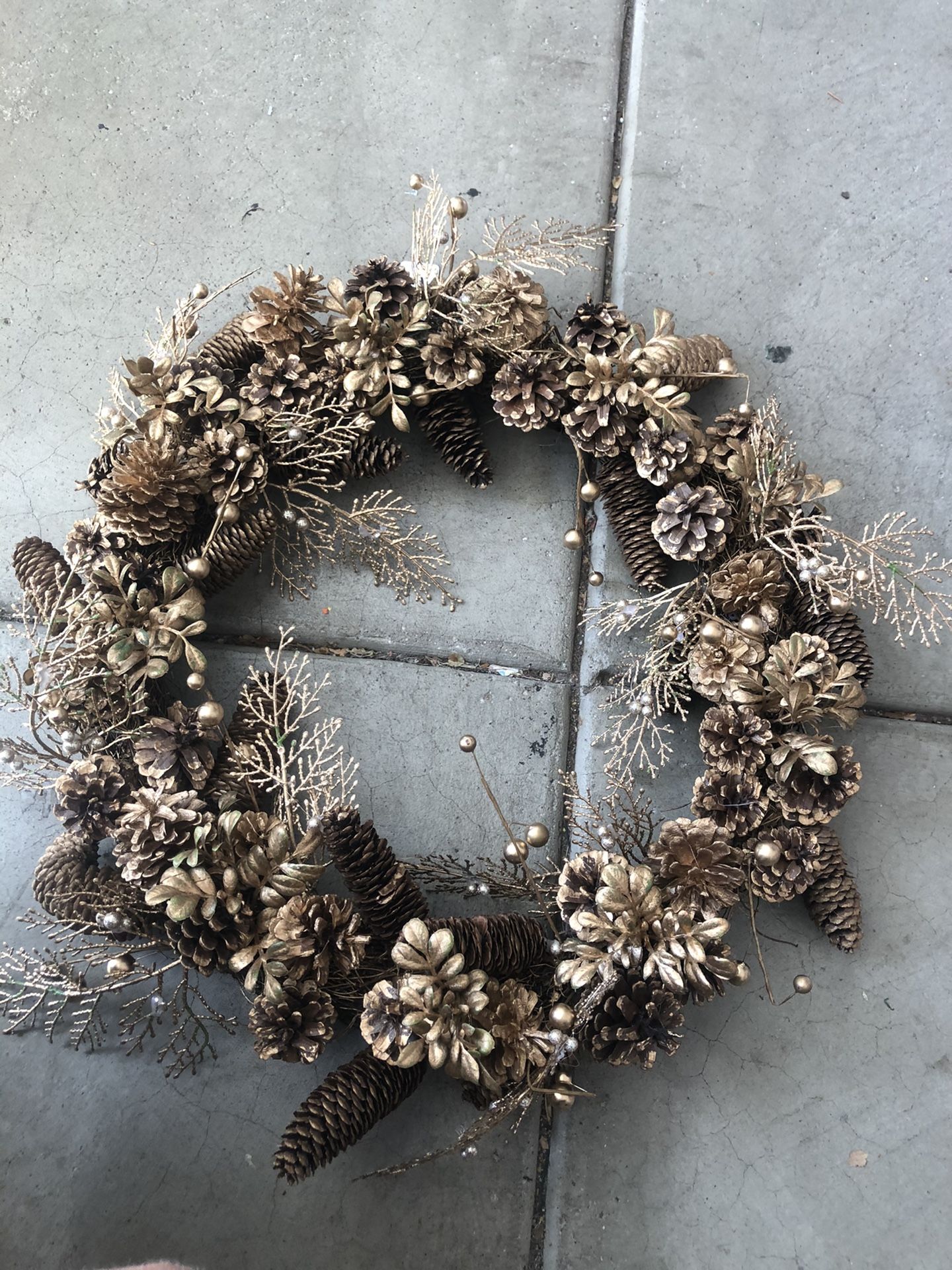 Gold holiday wreath