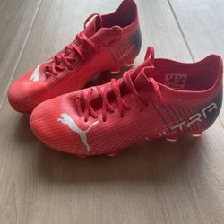 Youth Puma Ultra Cleats