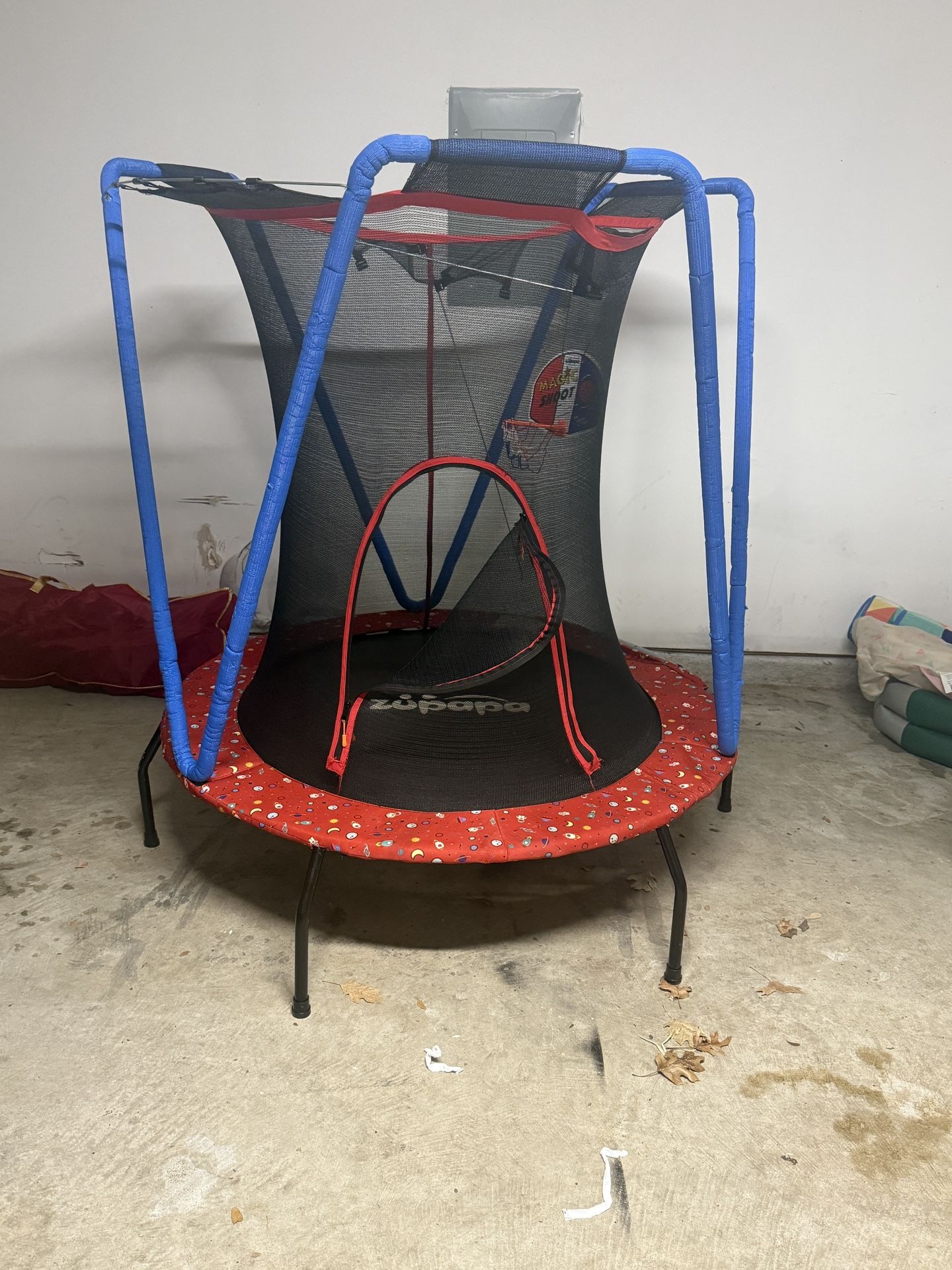 Zupapa Kids Trampoline w/ Enclosure + Hoop — Clean (Katy 77493)