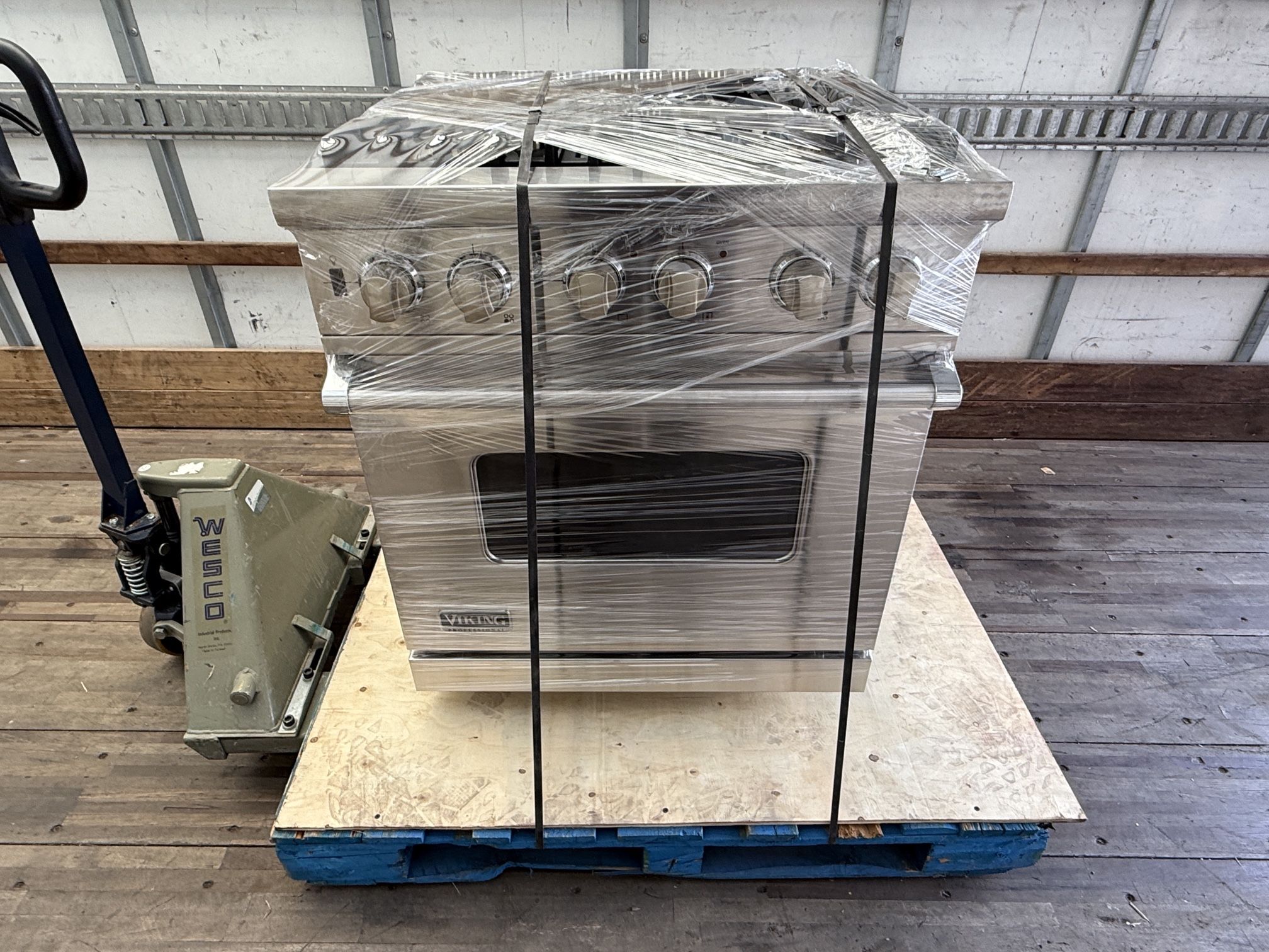 Like New/ Refurbished 30” Viking Gas Range On Sale
