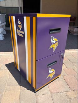 Minnesota Vikings Cabinet
