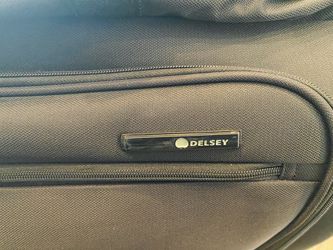 Delsey 28” Wheeled Duffel Bag Thumbnail