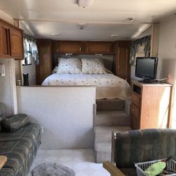 2001 Jayco Fifth Well Travel Traila 