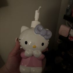 Hello Kitty Soap/lotion Dispenser 