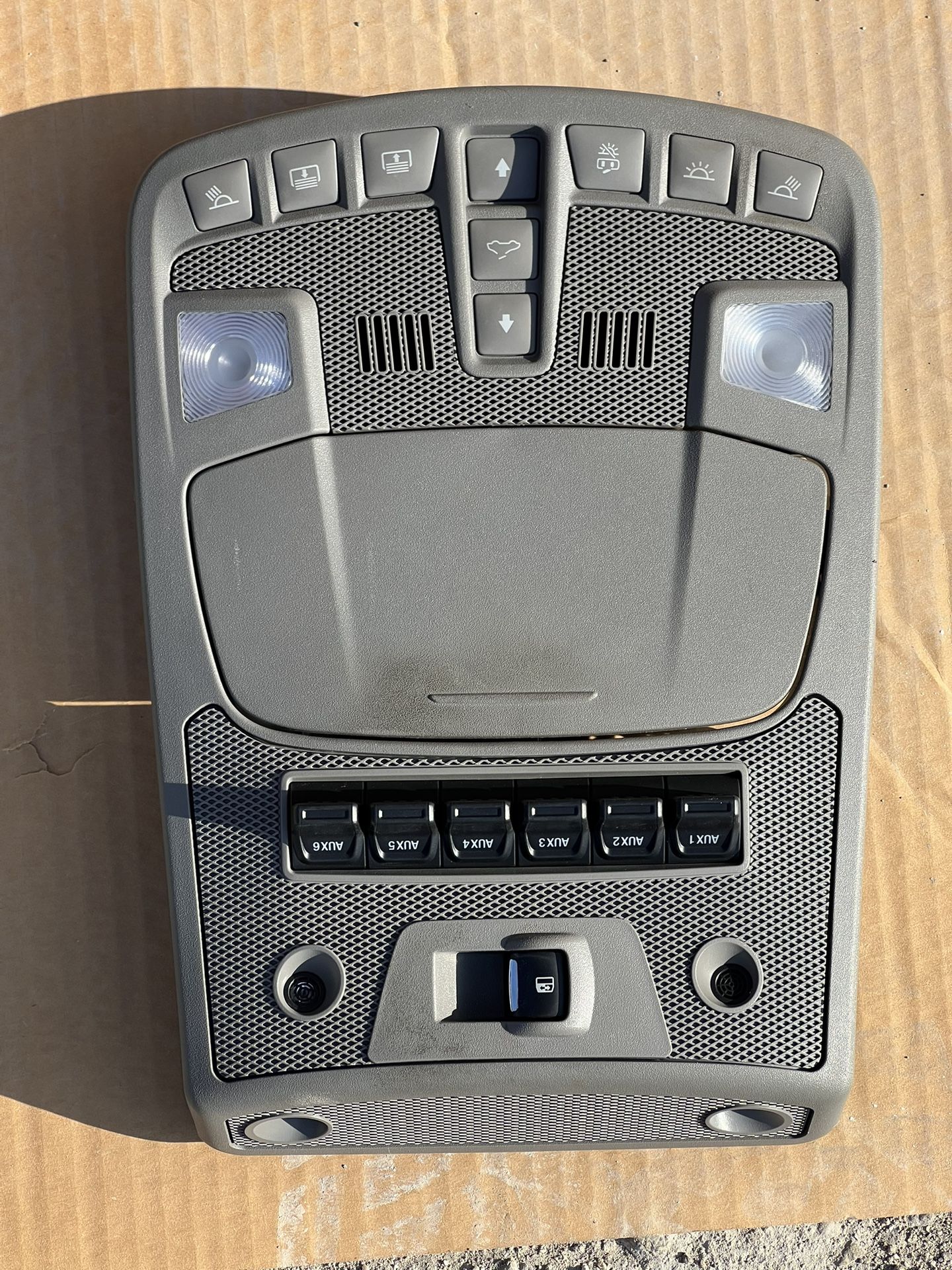 2020 F350 Overhead Console Lariat