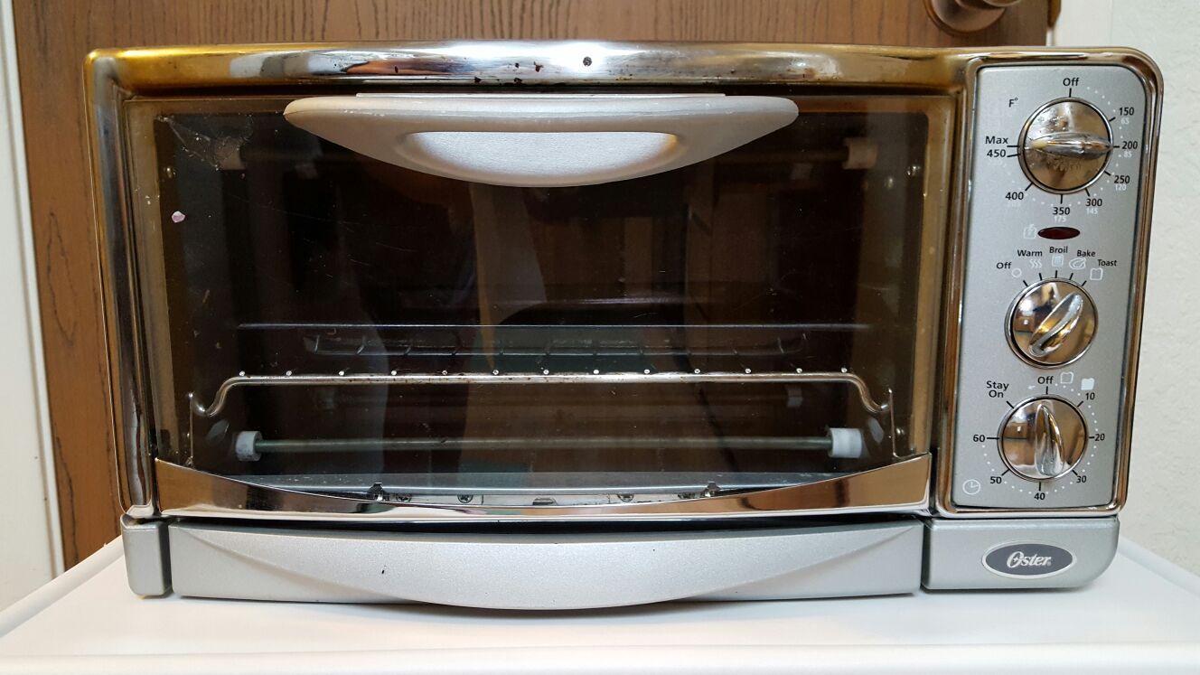 Oster Convection Oven, 8-in-1 Countertop Toaster Oven, XL Fits 2 16  Pizzas, Stainless Steel French Door for Sale in Los Angeles, CA - OfferUp