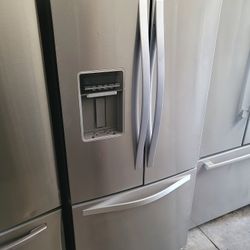 Whirlpool 30" Wide Apartment Size Stainless Steel French Door Refrigerator 