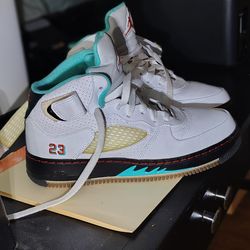 Youth 6.5 Jordan fusion 5