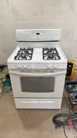Frigidaire stove