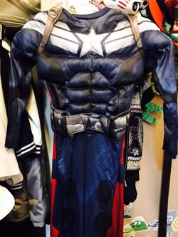 Halloween costume/ Captain America