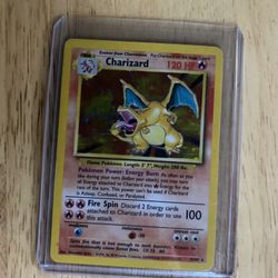 PokƩmon Charizard