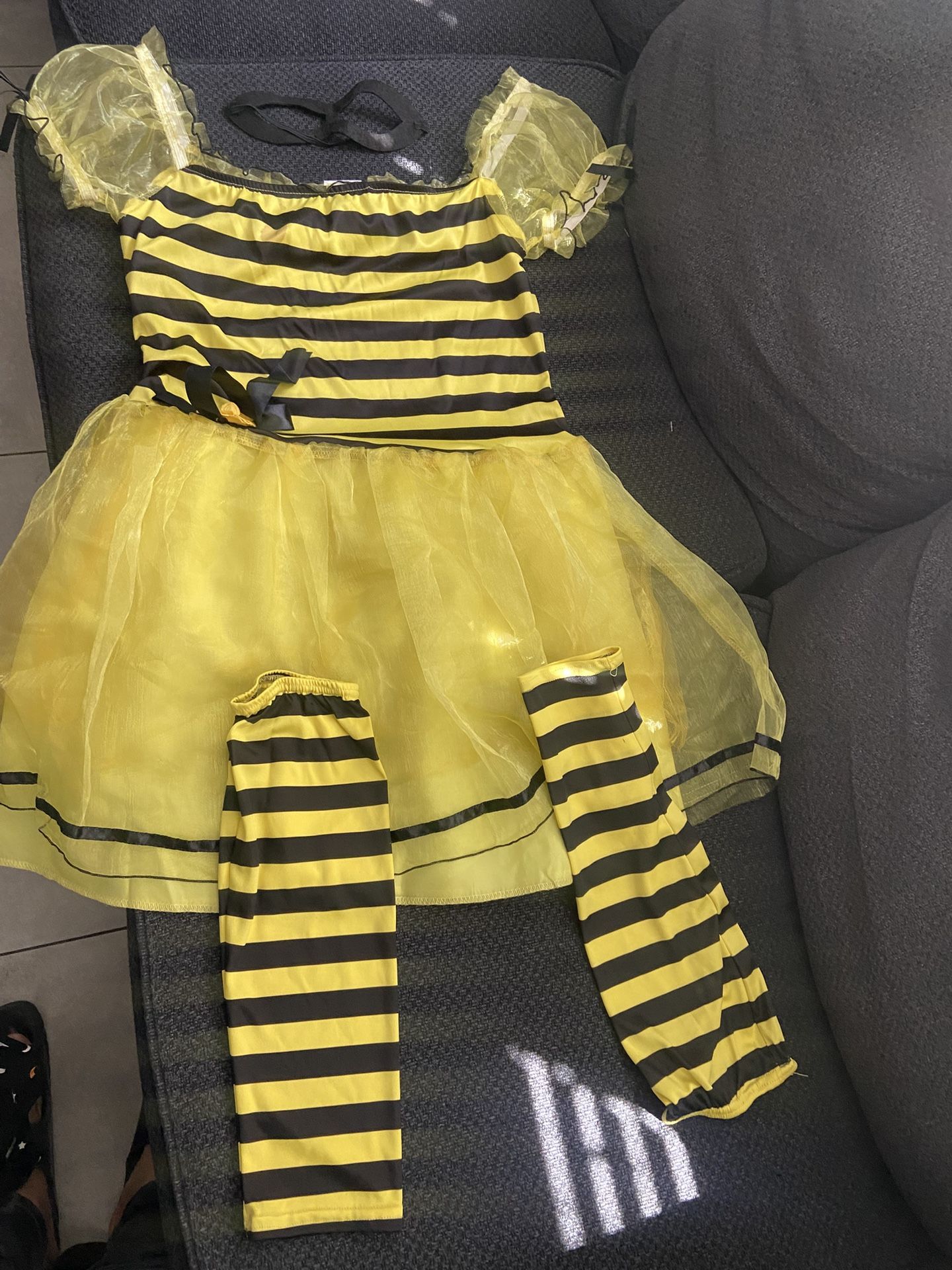 Costume