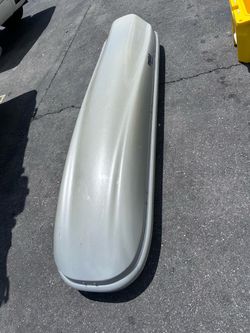 Thule cargo box