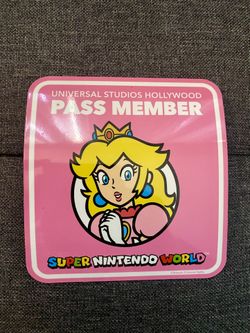 Super Nintendo World Peach AP Magnet 🍄 -$5