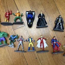 Batman Super Man Dc 2.5 Inch Figures 