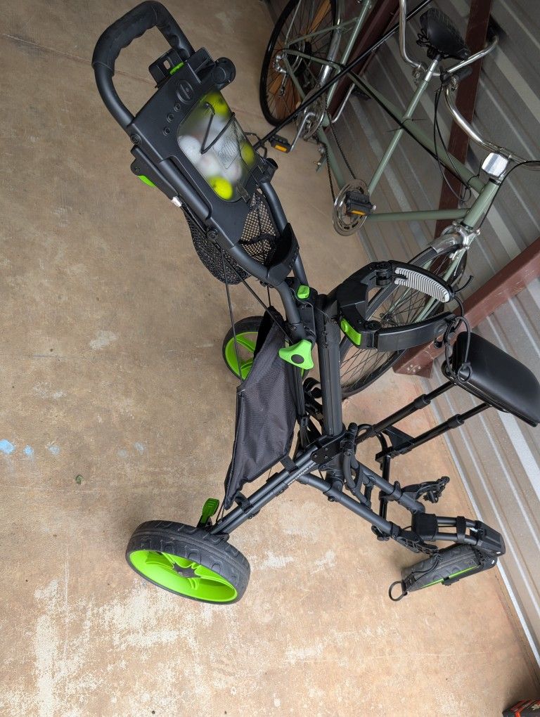 Caddytek Push cart W/ Seat, Cup Holder, Umbrella Holder $190 OBO