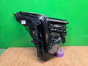 Xt4 2024 2025 2026 headlight