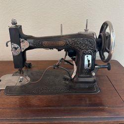 White Rotary Sewing Machine 
