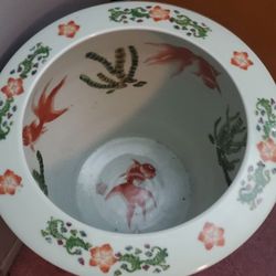 Vintage Pot And Stand 