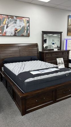 Luxurious Traditional Wooden Bedroom set on Promotion Starts @ $699.00