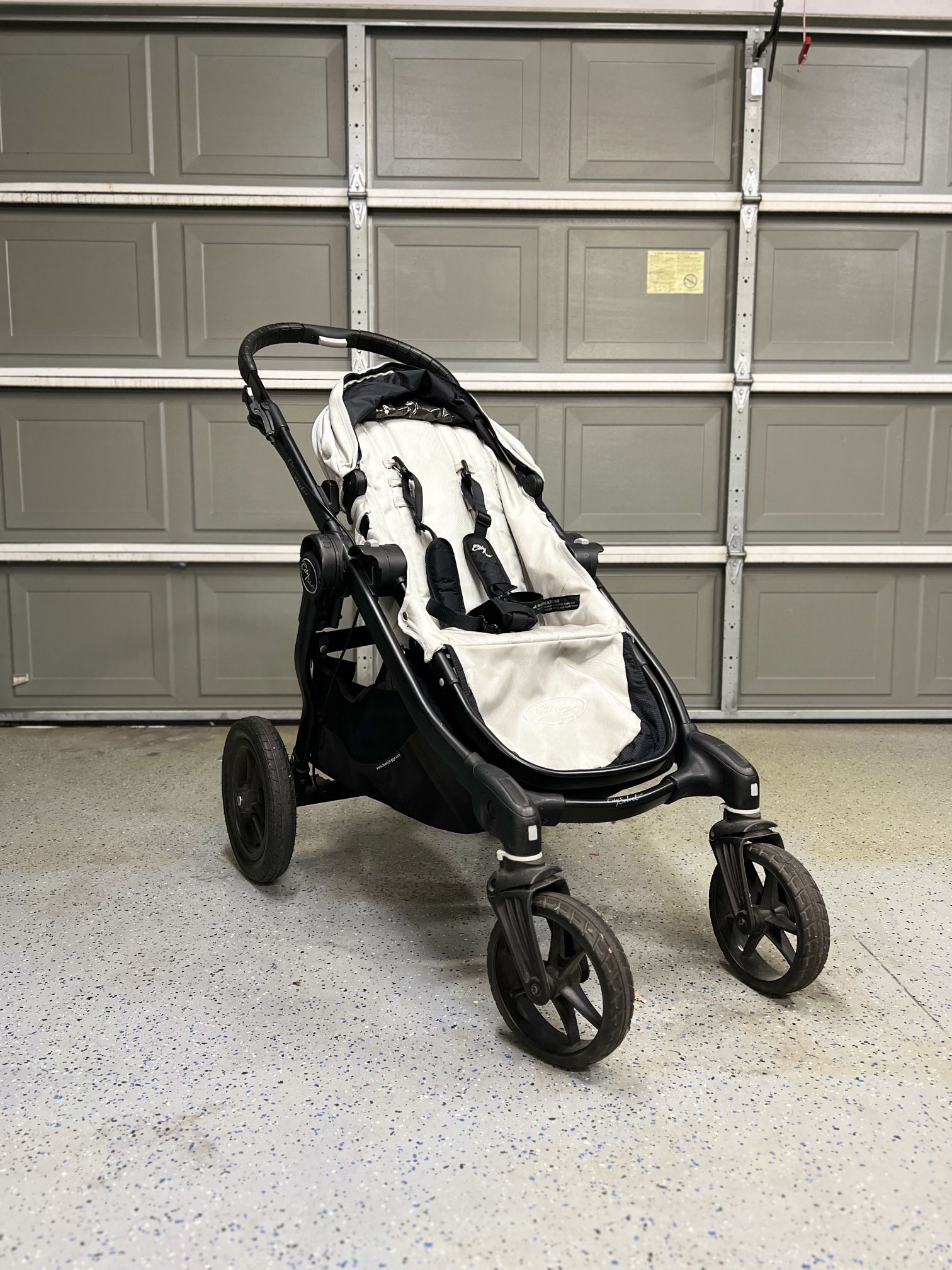 Used Baby Jogger Stroller with Gray Seat