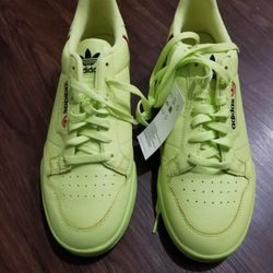 Adidas Shoes Mens Size 9