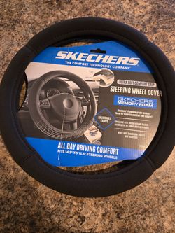 Skechers black steering wheel cover