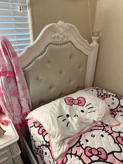 Girls bedroom set