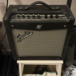Fender Mustang Amp - For Electric Guitar