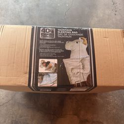 Star Wars  Tauntaun Sleeping Bag 