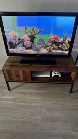 Hernwood TV Stand 44"