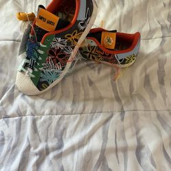 Adidas Superstar “Super Earth”
