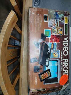Used Atari In Original Box With Games