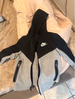Nike sweater kids