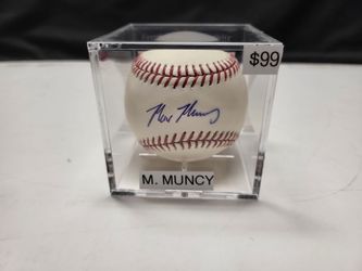 Dodgers Max Muncy Signed, JSA-Certified Baseball