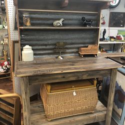 POTTING TABLE BENCH AVAIL  5/16