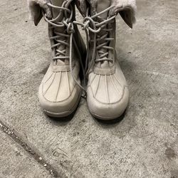 Men’s Ugg Snow boots 