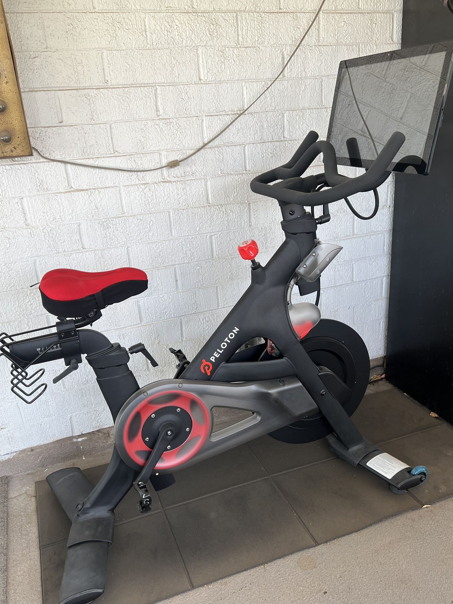 Peloton bike 