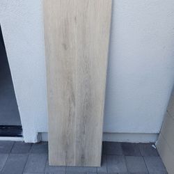 Austen Oak 12-mil x 7-3/32-in W x 47-in L Waterproof Luxury Vinyl Planks