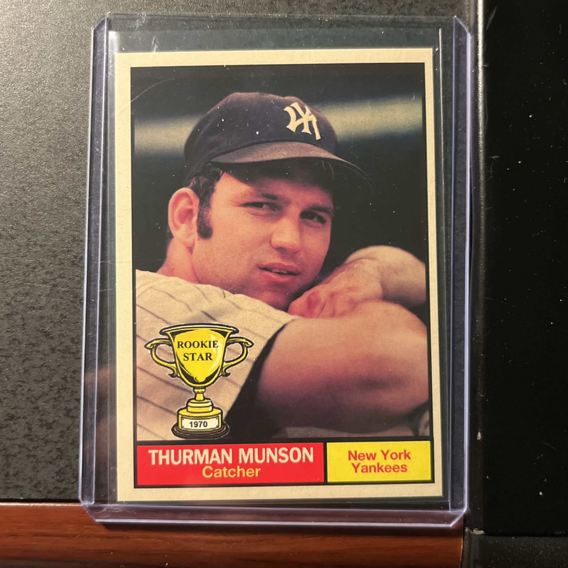 2–Thurman Munson Baseball Cards