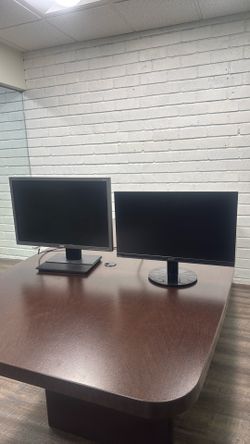 Two Acer Computer Monitors – Set of 2