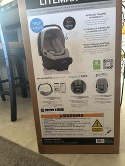 Evenflo car seat