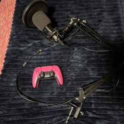 Gaming/voiceover Microphone & Controller